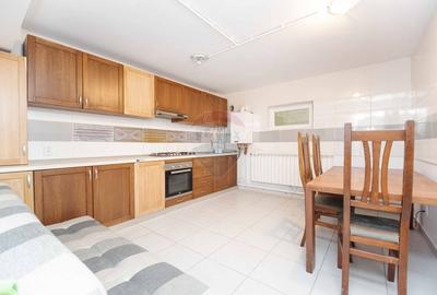 Apartament cu 5 camere decomandat, mobilat în Tătărași - 1
