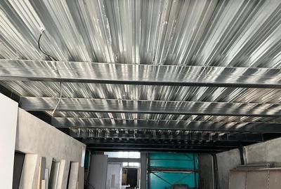 Spațiu comercial, de 325 mp, în Industrial