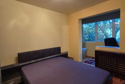 Apartament cu 2 camere semidecomandat în Spitalul Județean
