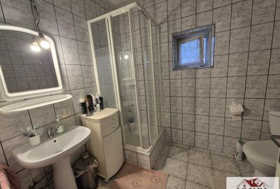 Casă individuală cu 4 camere cu Canalizare în Cugir - 9