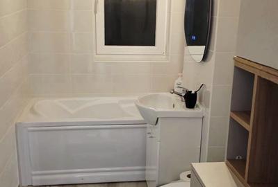 Apartament cu 2 camere decomandat în Sânpetru