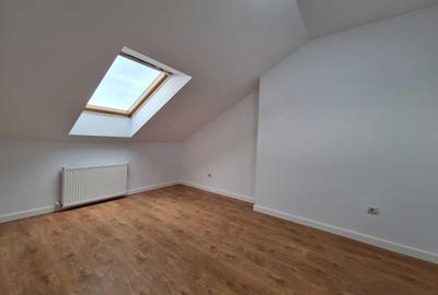 Apartament cu 3 camere decomandat în Vest - 1