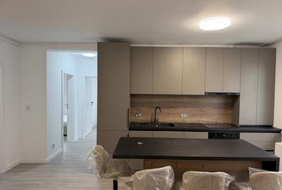 Apartament cu 3 camere semidecomandat, mobilat în Șelimbăr