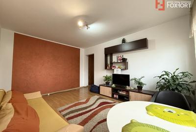 Apartament cu 3 camere semidecomandat, mobilat în Cetății - 2