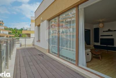 Apartament cu 2 camere semidecomandat, mobilat în Schei - 2
