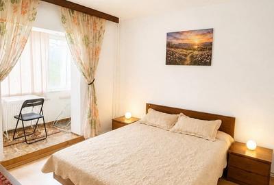 Apartament cu 3 camere decomandat în Canta