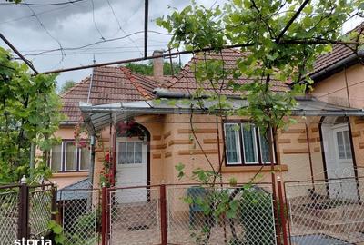 Casă cu 3 camere cu Teren 30 Mp în Central
