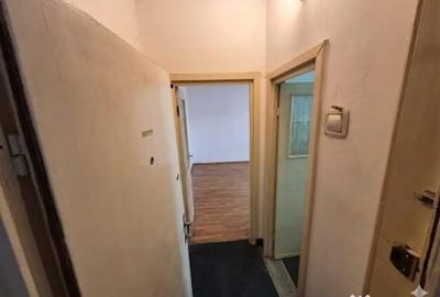Apartament cu 2 camere decomandat în Ultracentral