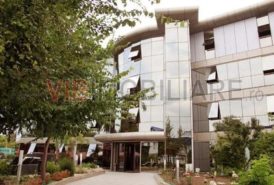 Spațiu comercial, de 1,000 mp, în Sud - 1
