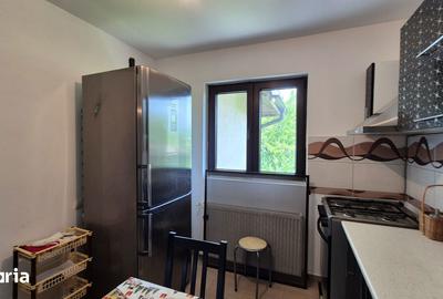 Casă cu 4 camere cu Teren 209 Mp în Central - 8