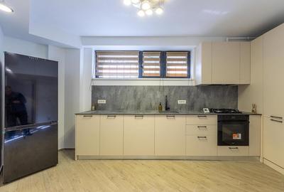 Apartament cu 5 camere în Banu Manta - 12
