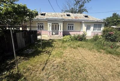 Casă cu 4 camere în Cordun - 1