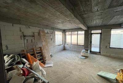 Duplex cu 4 camere cu Canalizare în Palazu Mare - 38