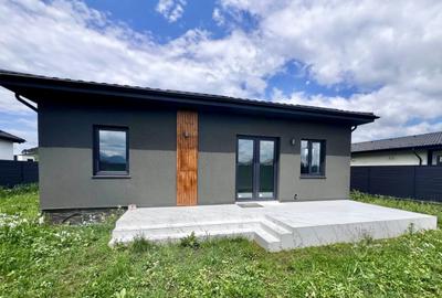 Casă cu 4 camere cu Teren 500 Mp în Central - 3