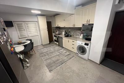 Apartament cu 4 camere decomandat, mobilat în Șimleu Silvaniei