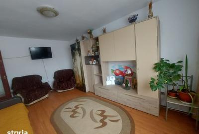 Apartament cu 3 camere decomandat în Micro 11 - 11