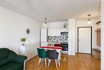 Apartament cu 2 camere semidecomandat în 1 Mai