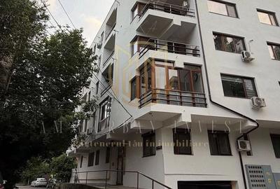 Apartament cu 2 camere decomandat în Vitan