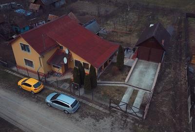 Casă cu Teren 1200 Mp în Ghirișu Român - 1
