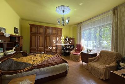 Casă individuală cu 4 camere cu Canalizare în Central - 1