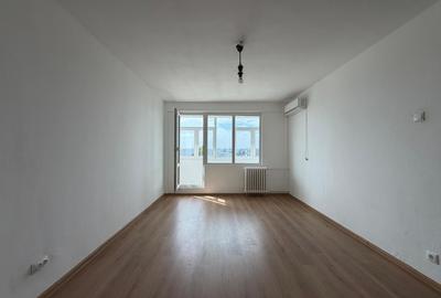 Apartament cu 2 camere semidecomandat în Fundeni