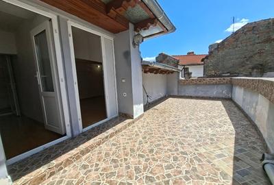 Casă cu 2 camere cu Teren 370 Mp în Calea Călărașilor - 15