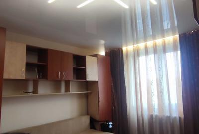 Apartament cu 2 camere semidecomandat în Calea București - 2