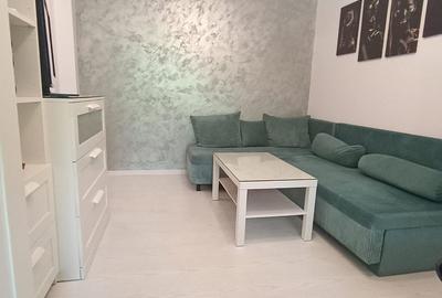 Apartament cu 2 camere semidecomandat, mobilat în Tomis Nord