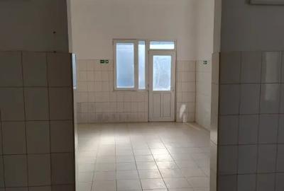Spațiu comercial, de 40 mp, în Exterior Vest - 2
