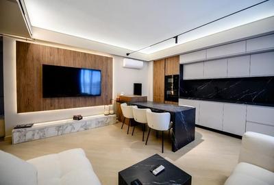 Apartament cu 3 camere semidecomandat, mobilat în Pipera