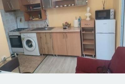 Garsonieră decomandată în Zahana