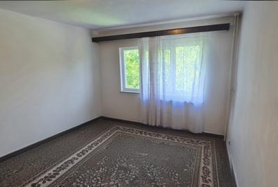 Apartament cu 2 camere decomandat în Colentina