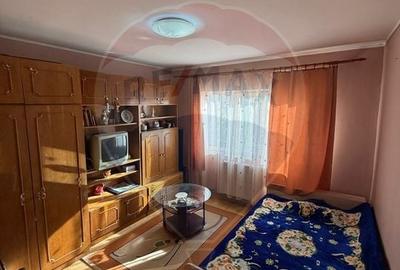 Apartament cu 2 camere decomandat în Hotvon - 5
