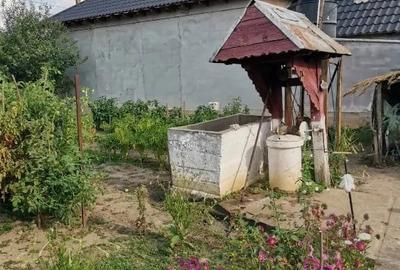 Casă cu 5 camere în Păuleasca
