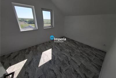 Casă individuală cu 4 camere cu Teren 750 Mp în Aroneanu - 9