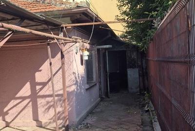 Casă cu 4 camere în Nord