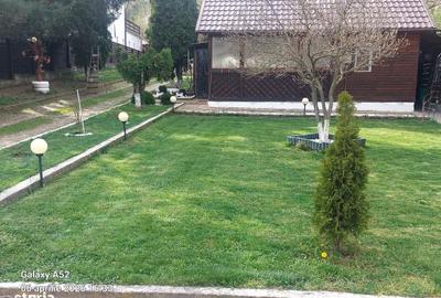 Casă cu 2 camere în Ștefănești