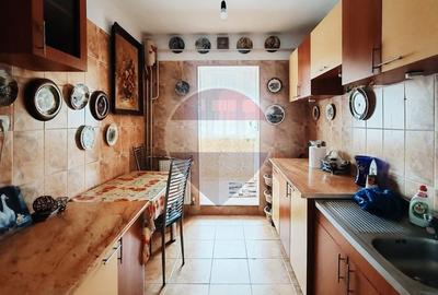 Apartament cu 3 camere semidecomandat, mobilat în Rogerius - 6