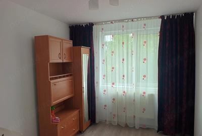 Apartament cu 4 camere semidecomandat în Central - 2