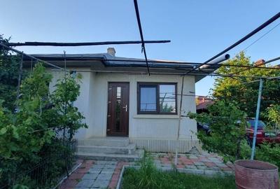 Casă cu 4 camere în Bucium - 7