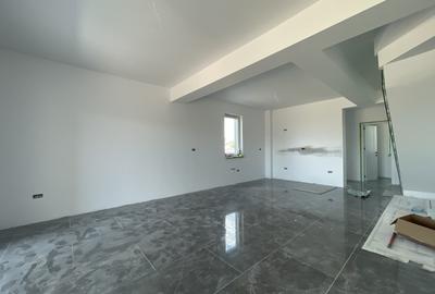 Duplex cu 3 camere cu Teren 330 Mp în Moșnița Veche - 3