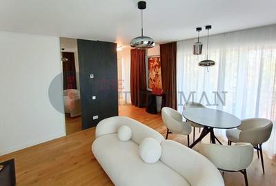 Apartament cu 3 camere decomandat în Unirii