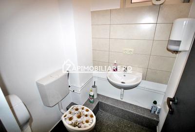 Spațiu comercial, de 140 mp, în 7 Noiembrie - 10