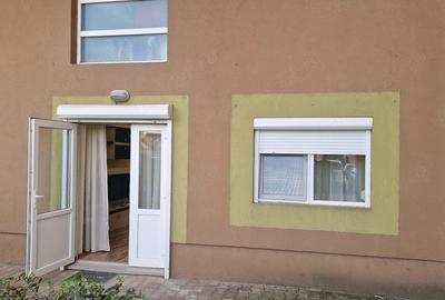 Apartament cu 2 camere decomandat în Nufărul - 3