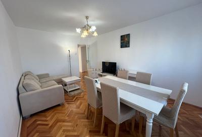 Apartament cu 2 camere decomandat, mobilat în Central