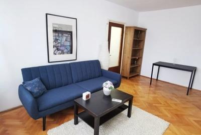 Apartament cu 2 camere semidecomandat, mobilat în Moșilor