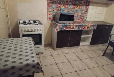 Apartament cu 4 camere decomandat în Berceni - 1