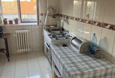 Apartament cu 3 camere în Cantemir - 2