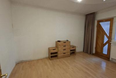 Apartament cu 3 camere decomandat în Central - 8