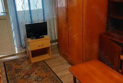 Garsonieră decomandată în Central - 1